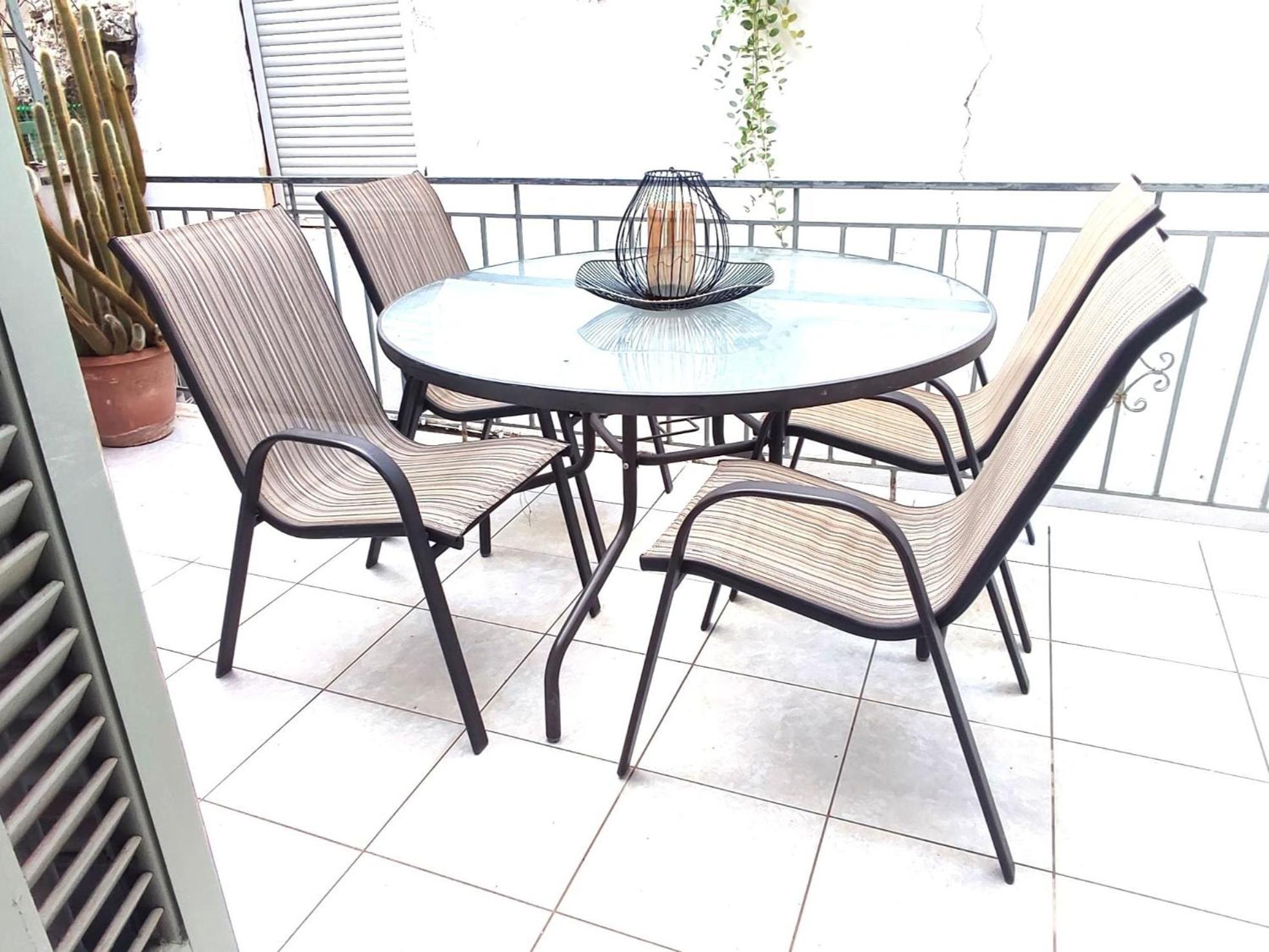 Mando Patrasso - Classical Apartment In The Center Of Patras With Free Parking Exterior photo